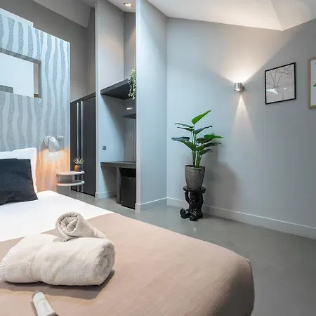 With Wellness Nextdoor And Kitchen Access בית הארחה *