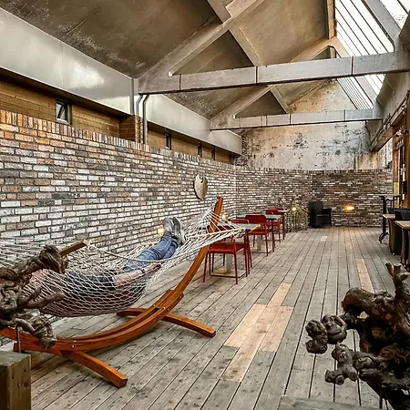 With Wellness Nextdoor And Kitchen Access Πανσιόν 3*