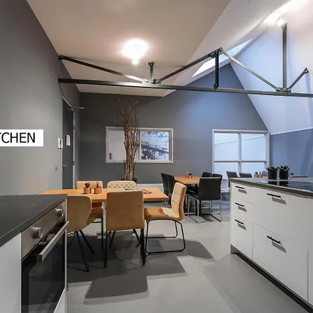 With Wellness Nextdoor And Kitchen Access
