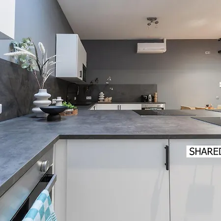 Πανσιόν With Wellness Nextdoor And Kitchen Access 3*