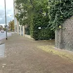 Konukevi With Wellness Nextdoor And Kitchen Access Oss