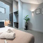 With Wellness Nextdoor And Kitchen Access Konukevi 3*