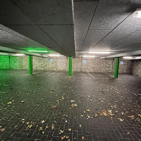 בית הארחה With Wellness Nextdoor And Kitchen Access אוס