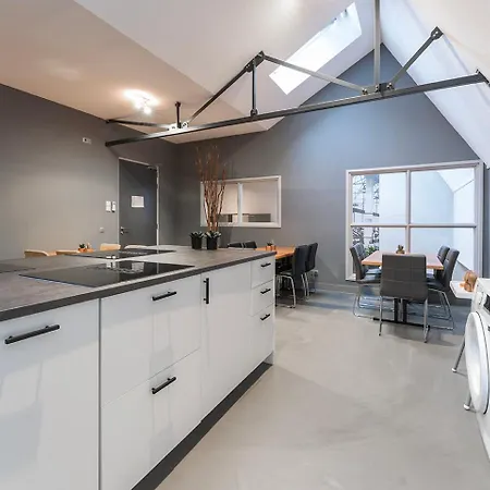 בית הארחה With Wellness Nextdoor And Kitchen Access אוס