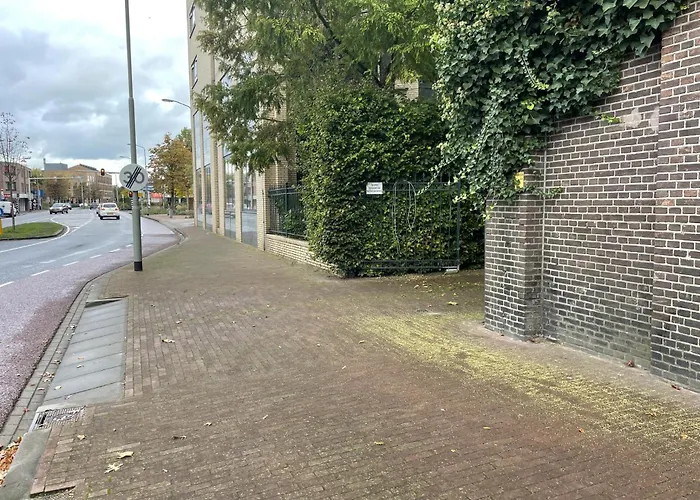 Gasthuis With Wellness Nextdoor And Kitchen Access Oss